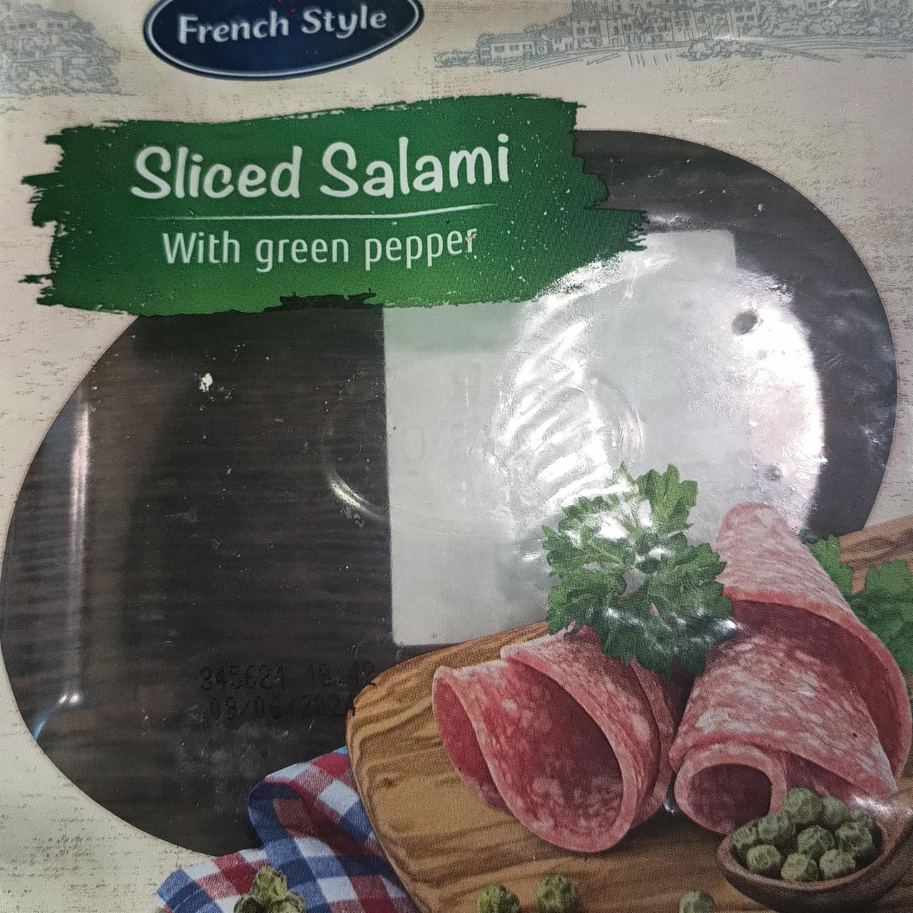 Fotografie - Sliced Salami with green pepper French style