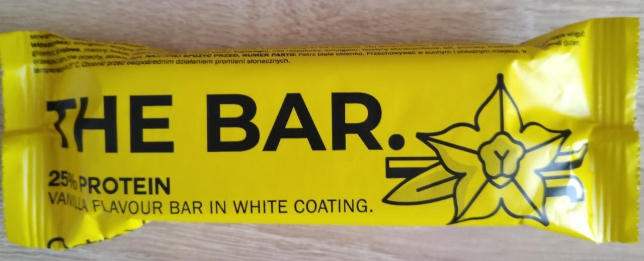 Fotografie - 25% Protein Bar Vanilla flavour bar in white coating OstroVit