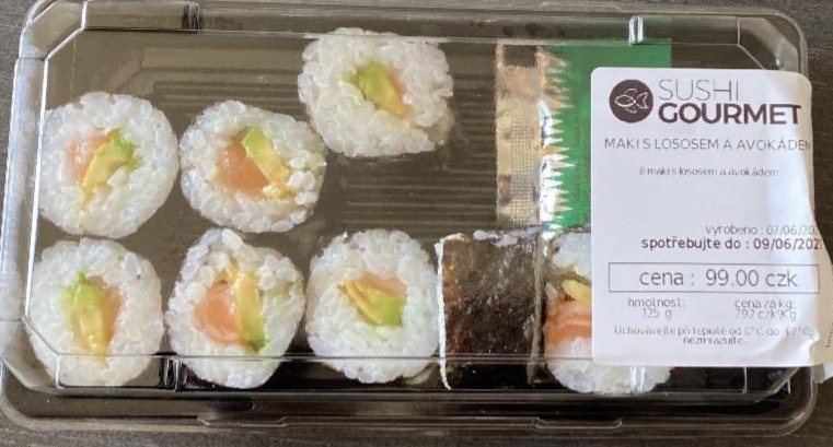 Fotografie - Maki s lososem a avokádem Sushi Gourmet