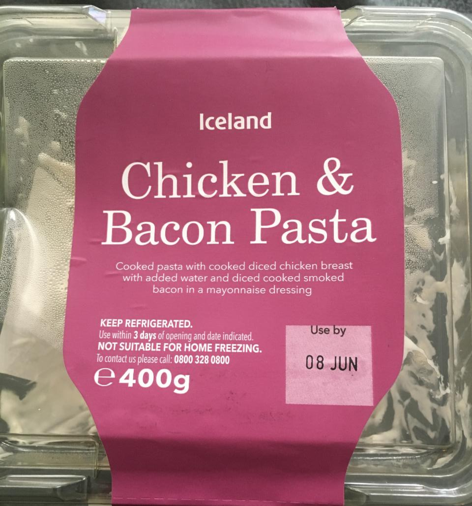 Fotografie - těstovinový salat s kuřecím a slaninou Iceland