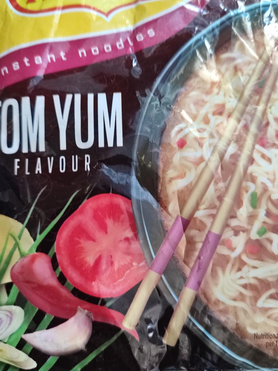 Fotografie - Instant noodles Tom Yum flavour Rollton
