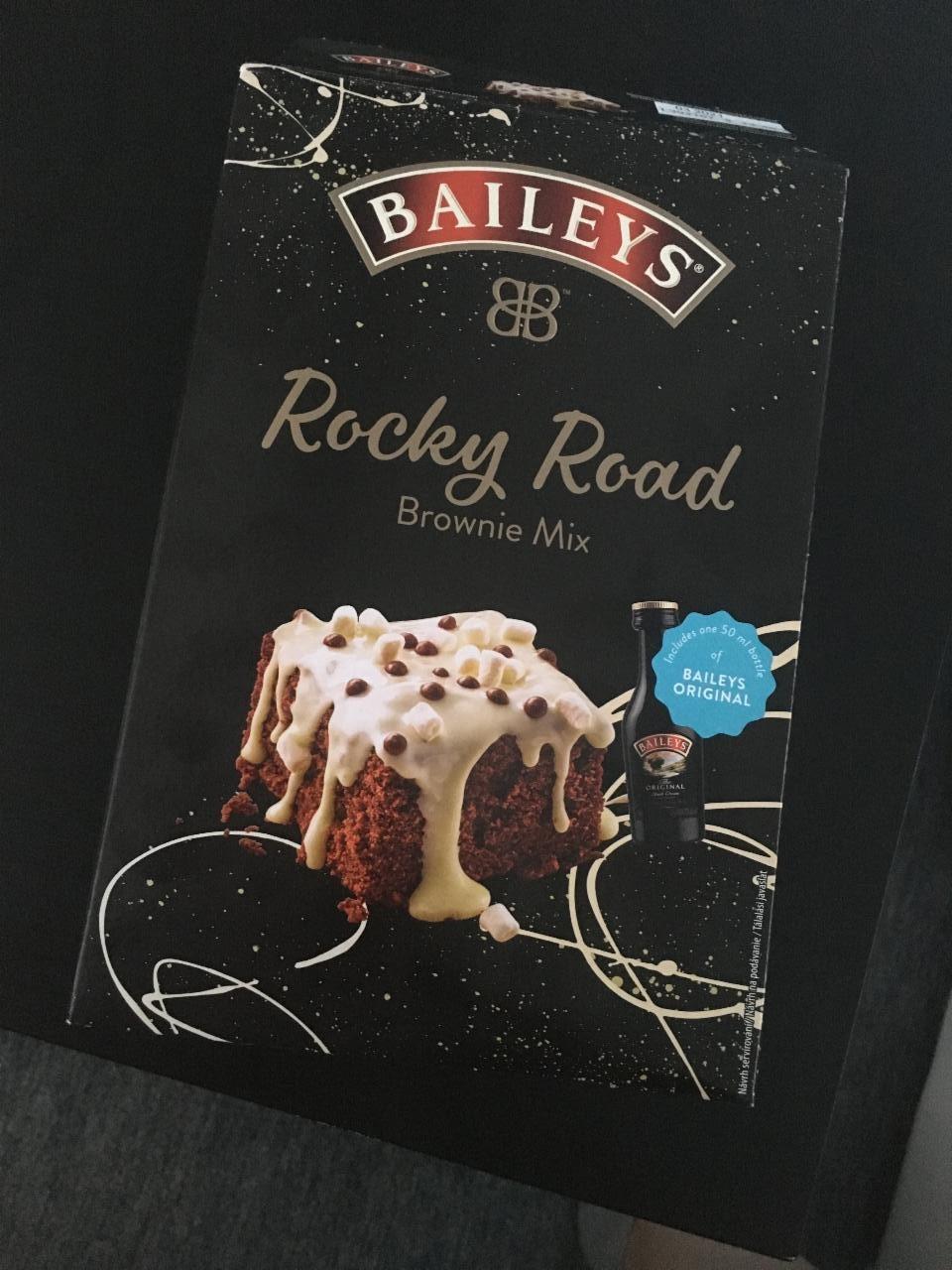 Fotografie - baileys rocky road brownies