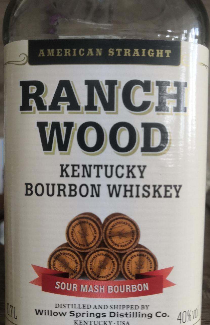 Fotografie - Ranch Wood Kentucky Bourbon Whiskey