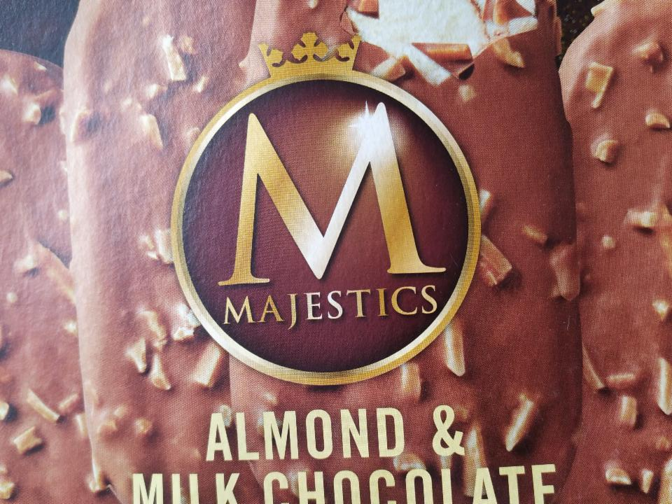 Fotografie - Majestics almond & milk chocolate Magnum