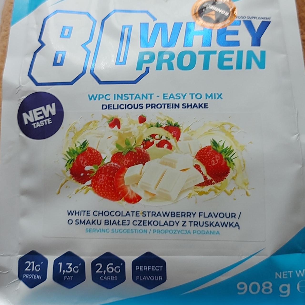 Fotografie - 80 Whey Protein White Chocolate Strawberry 6PAK Nutrition