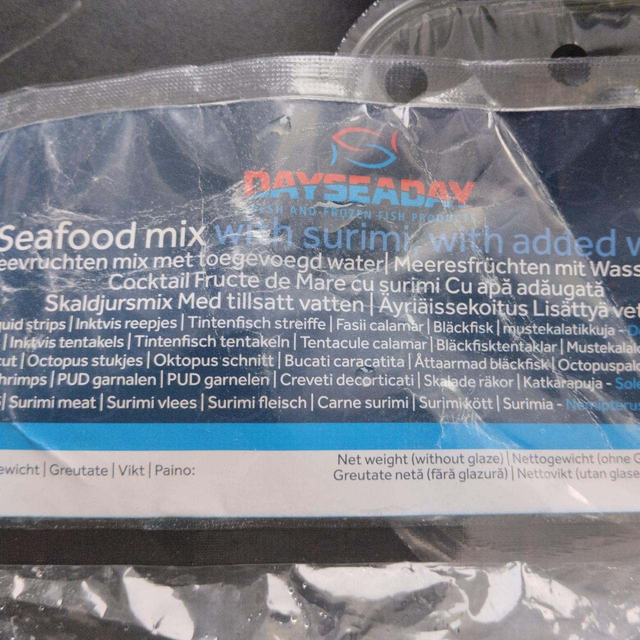 Fotografie - Seafood mix with surimi Dayseaday