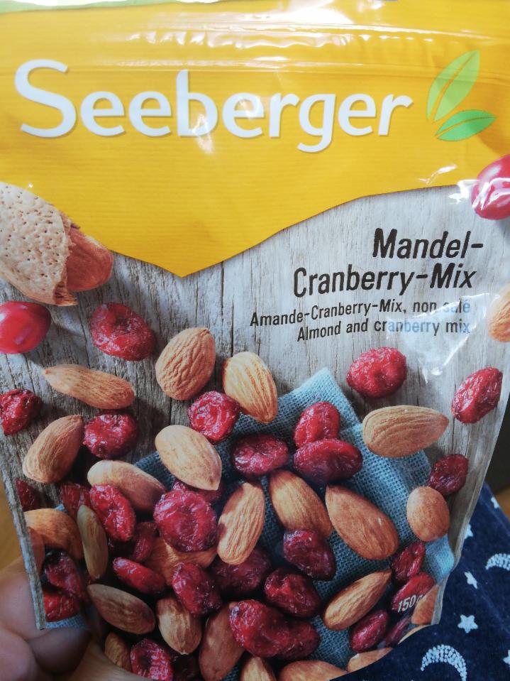 Fotografie - Mandel-cranberry-mix Seeberger
