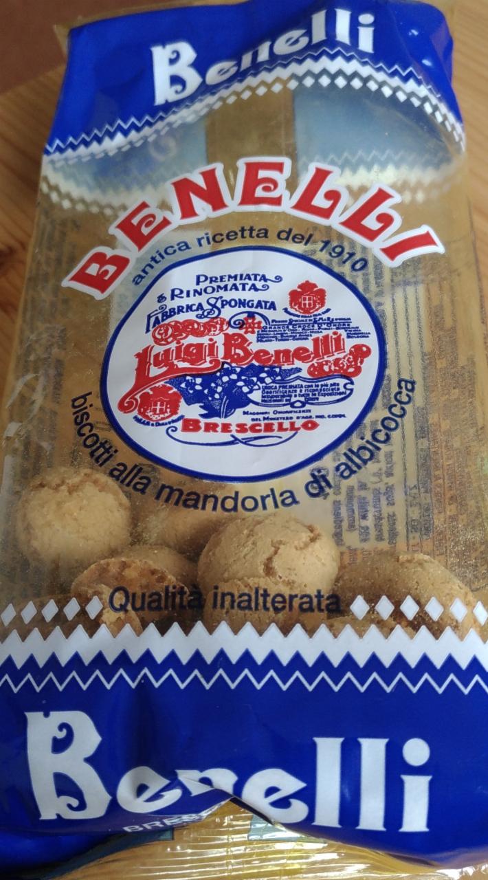 Fotografie - sušenky s meruňkovým jádrem Luigi Benelli