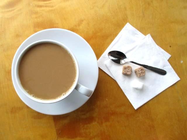 Fotografie - káva s mlékem a cukrem