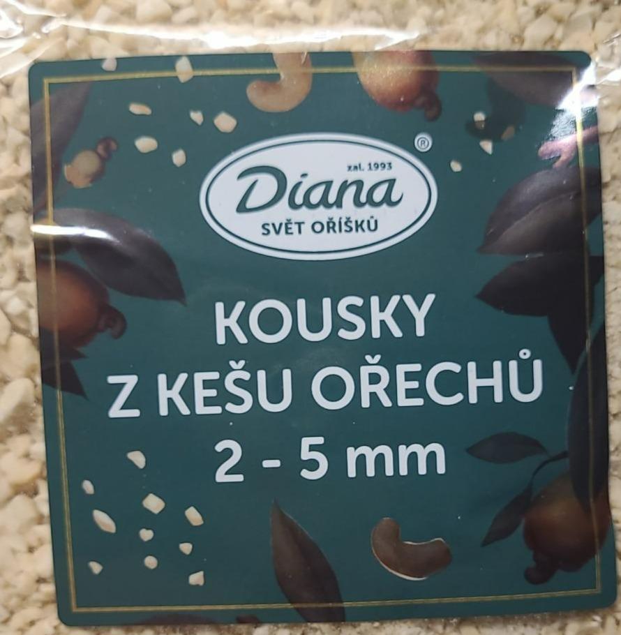 Fotografie - Kousky z kešu ořechů 2-5 mm Diana Svět oříšků