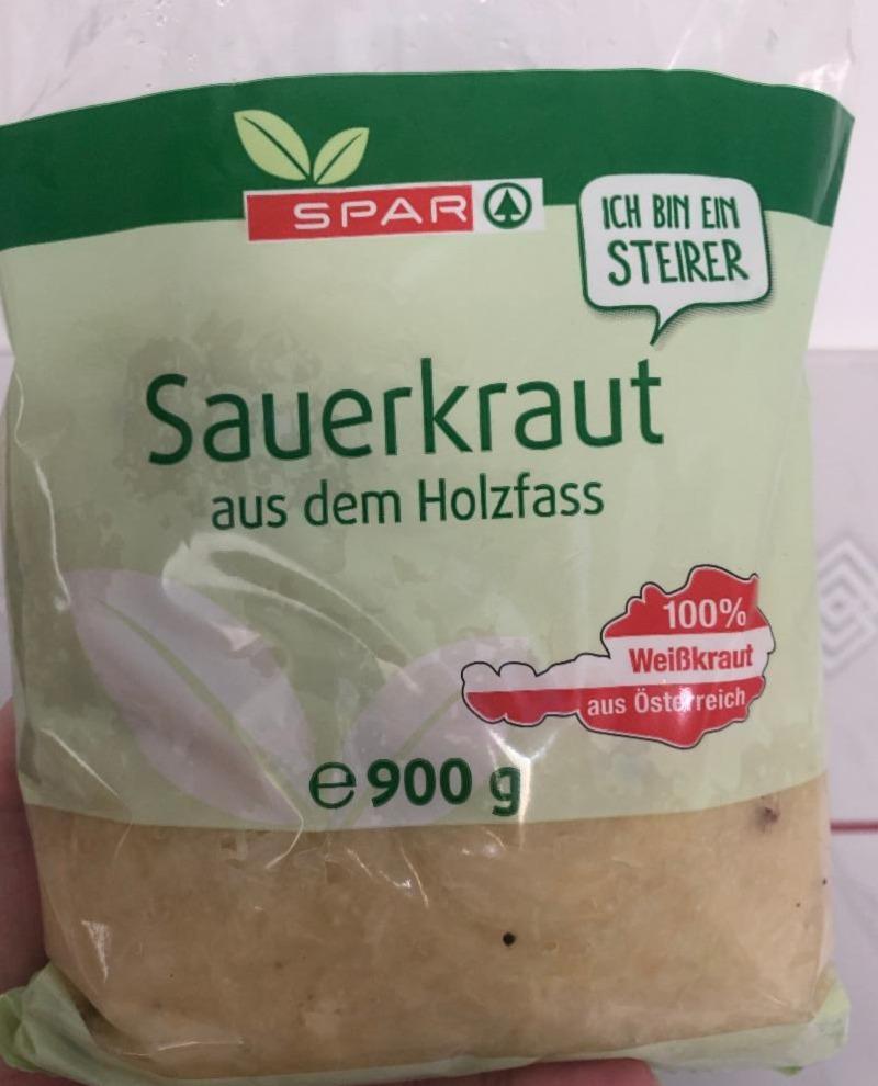 Fotografie - Sauerkraut aus dem Holzfass Spar
