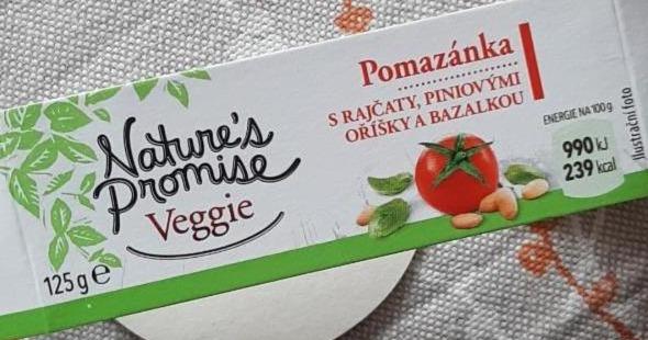 Fotografie - Veggie Pomazánka s rajčaty, piniovými oříšky a bazalkou Nature's Promise