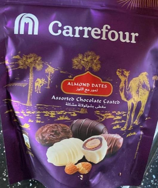 Fotografie - Almond dates Assorted chocolate coated Carrefour