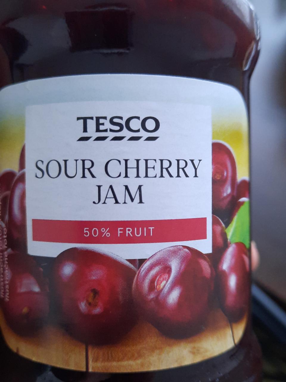 Fotografie - Sour cherry jam 50% fruit Tesco