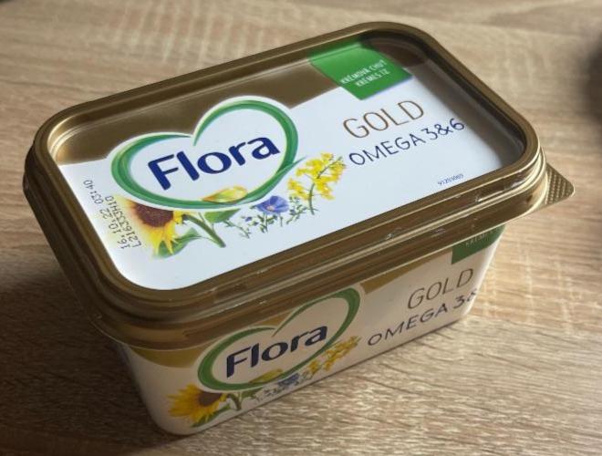 Fotografie - Flora Gold omega 3&6 margarín se sníženým obsahem tuku 60%