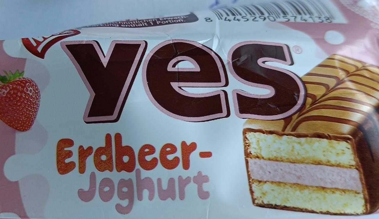 Fotografie - Yes Erdbeer-Joghurt Nestlé