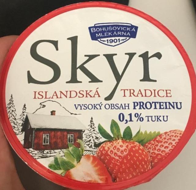 Fotografie - Skyr jahoda islandská tradice Bohušovická mlékárna