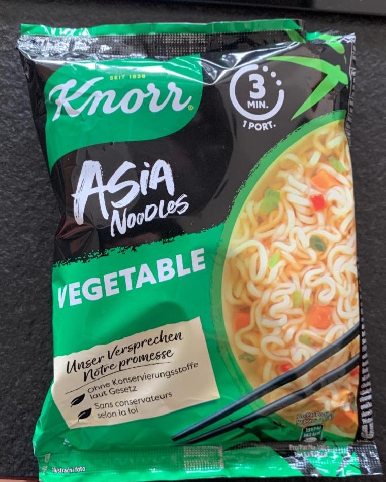 Fotografie - Asia noodles vegetable Knorr