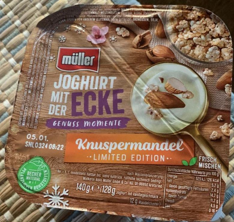 Fotografie - Joghurt mit der Ecke Knuspermandel Müller