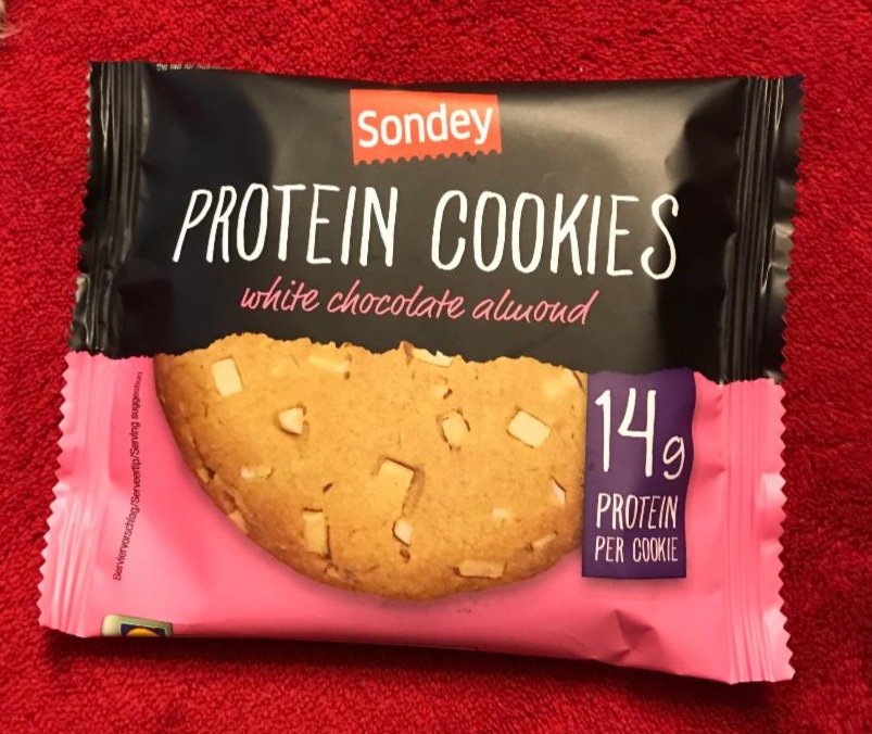 Fotografie - protein cookies - white chocolate almond Sondey