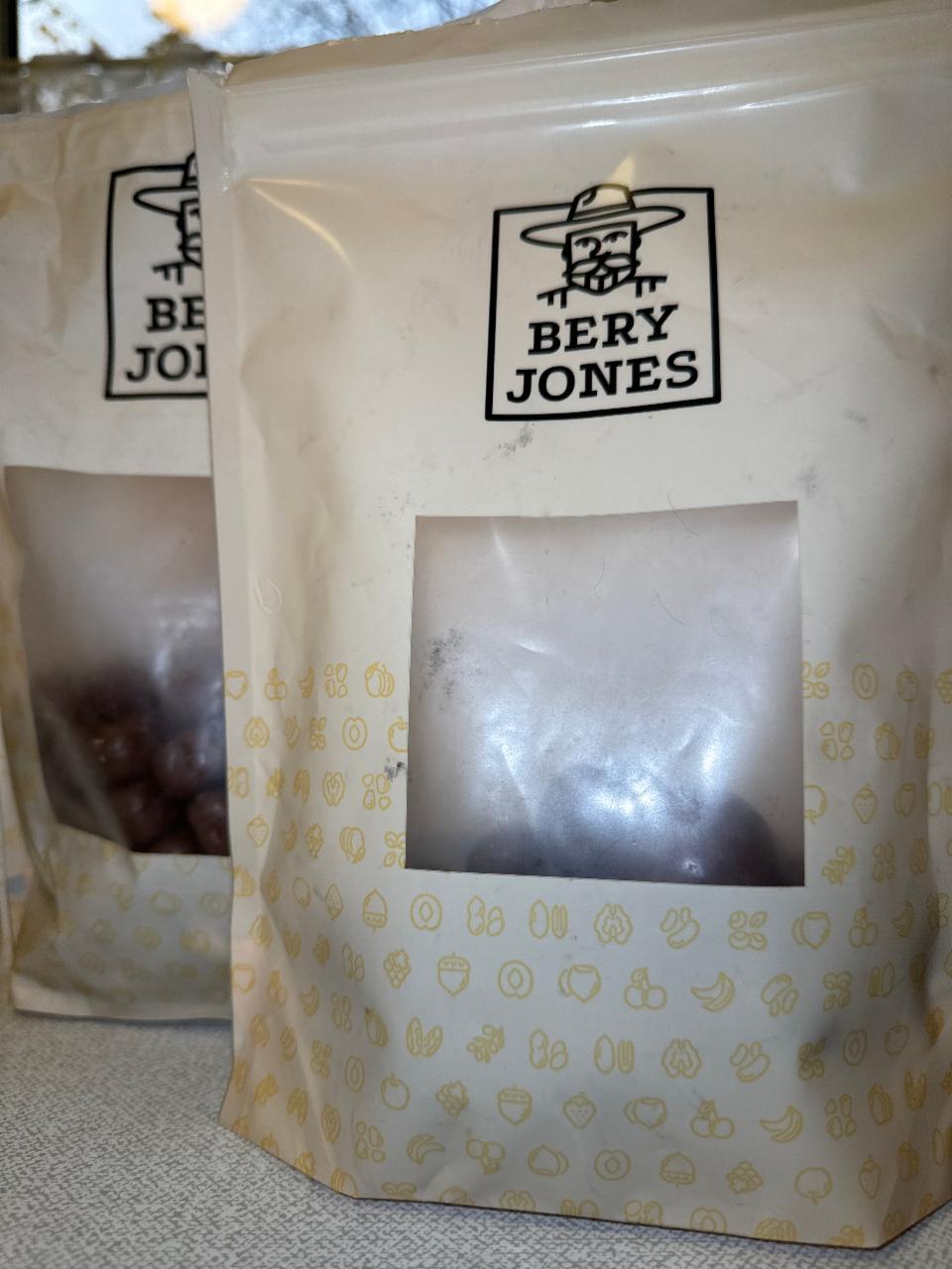 Fotografie - Jahody lyofilizované v mléčné čokoládě Bery Jones