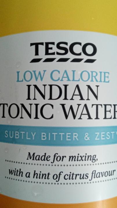 Fotografie - Tonic Water Tesco low calorie