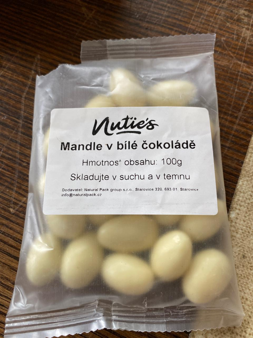 Fotografie - Mandle v bílé čokoládě Nutie´s