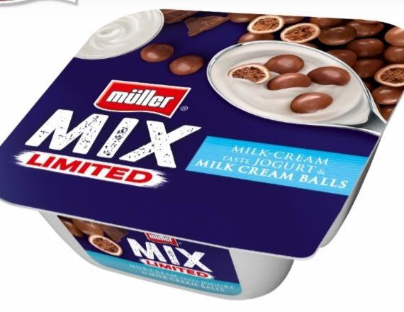 Fotografie - Mix limited milk cream & milk cream balls Müller