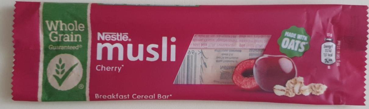 Fotografie - Musli Cherry Breakfast Cereal Bar Nestlé