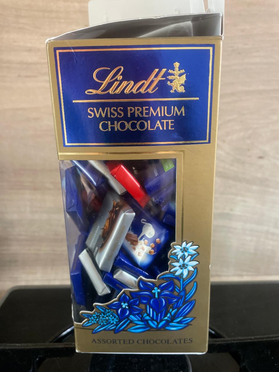 Fotografie - lindt swiss premium chocolate