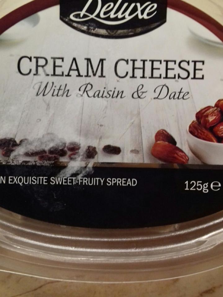 Fotografie - Cream Cheese with Raisin & Date Deluxe