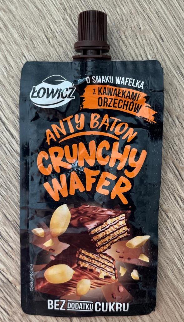Fotografie - Anty Baton Crunchy Wafer o smaku wafelka z kawałkami orzechów Łowicz