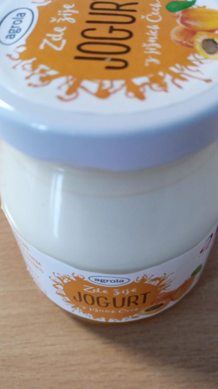 Fotografie - Zde žije jogurt z jižních Čech meruňka Agro-la