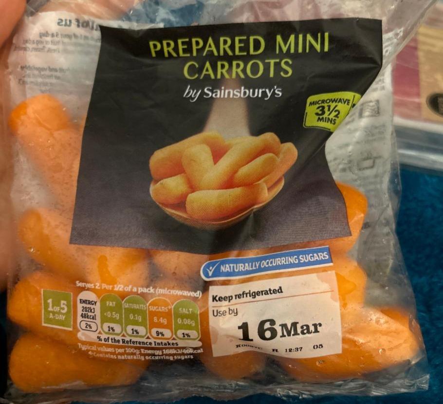 Fotografie - Prepared Mini Carrots by Sainsbury’s