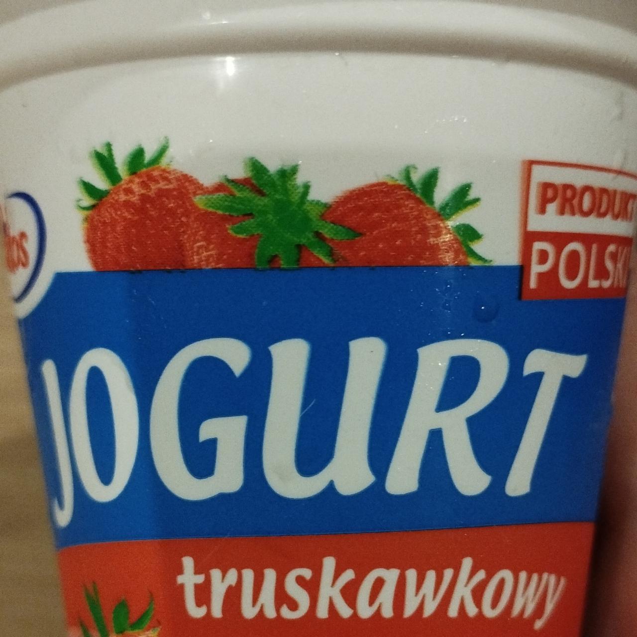 Fotografie - Jogurt truskawkowy Pilos