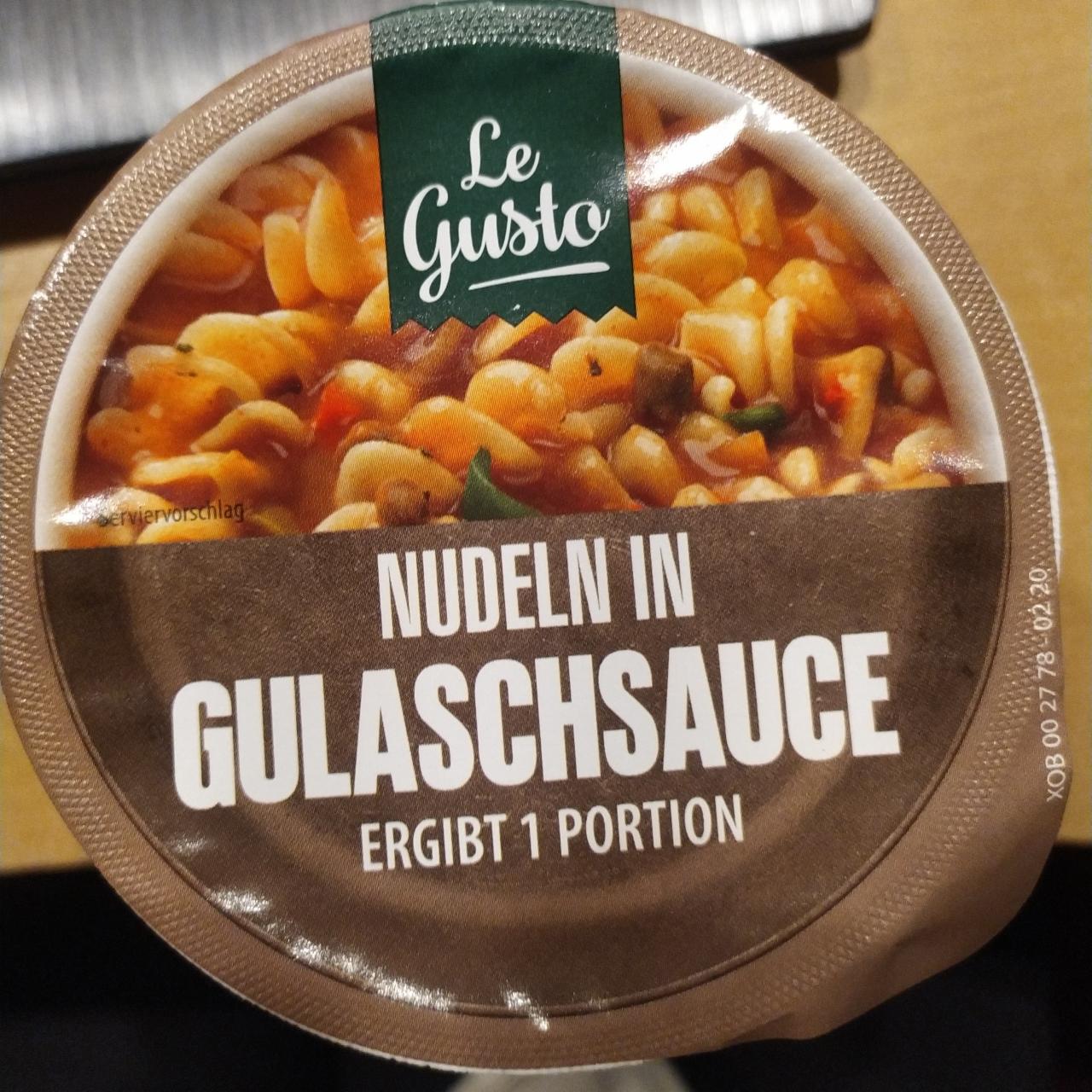 Fotografie - Nudeln in Gulaschsause Le Gusto