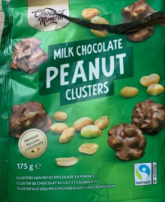 Fotografie - Milk chocolate peanut clusters Choco Moment