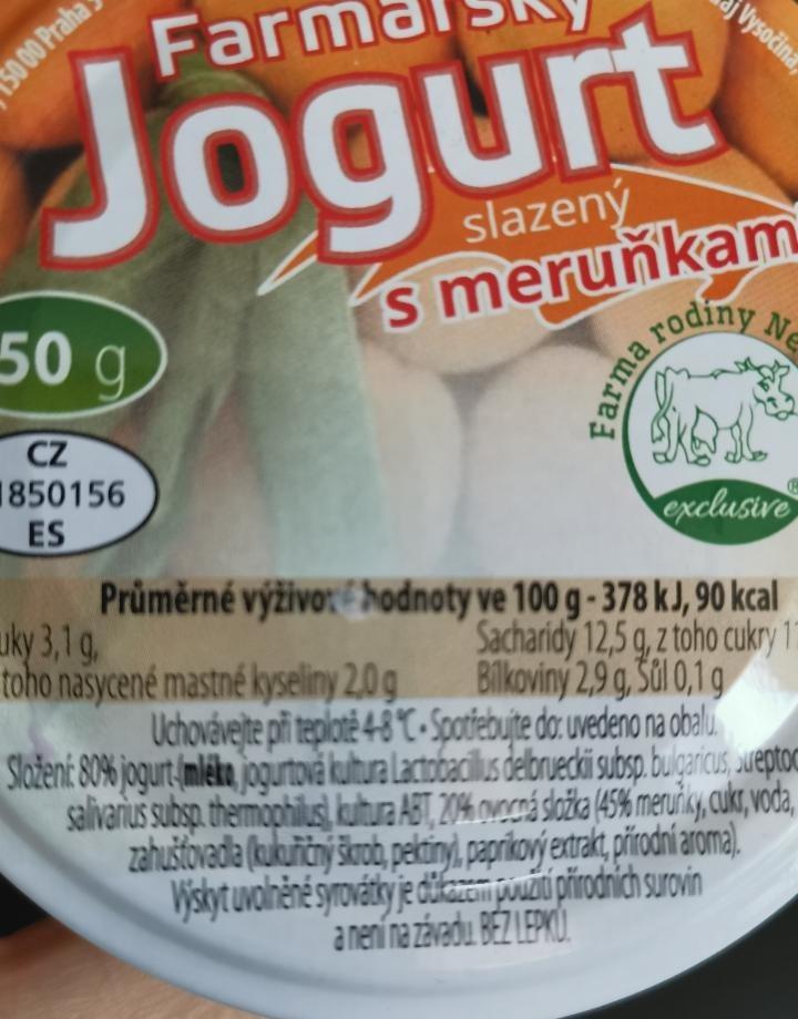 Fotografie - Farmářský jogurt slazený s meruňkami Farma rodiny Němcovy
