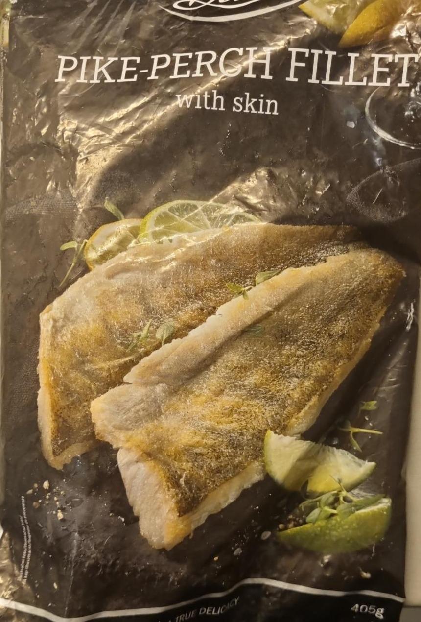 Fotografie - Pike-Perch filet with skin