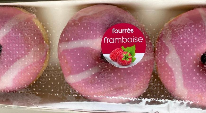 Fotografie - Fourrés framboise donut