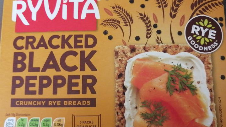 Fotografie - Cracked Black Pepper Crunchy Rye Breads Ryvita