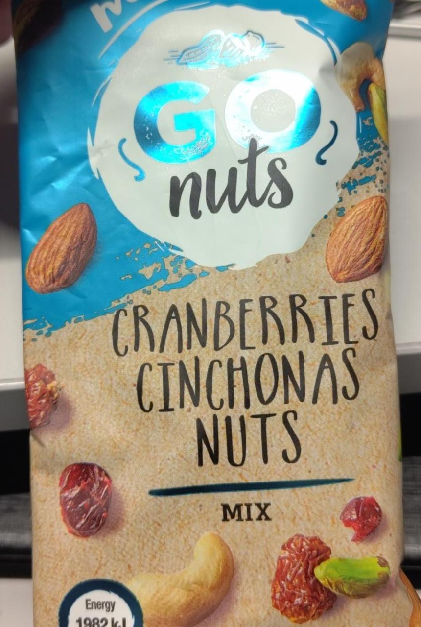 Fotografie - Go Nuts Mix Cranberries Cinchonas Nuts Albert