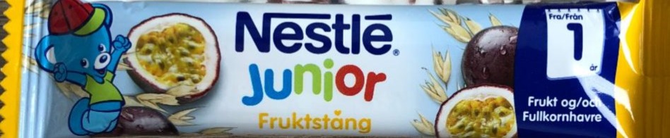 Fotografie - Junior fruktstang (ovocno-obilná tyčinka) Nestlé