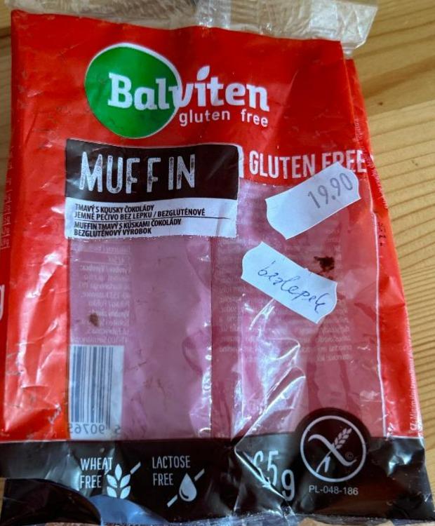 Fotografie - Muffin ciemny z kawałkami czekolady Balviten