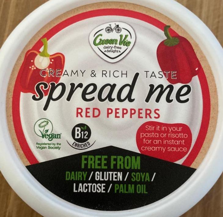 Fotografie - Creamy & Rich taste spreead me Red Peppers Green Vie