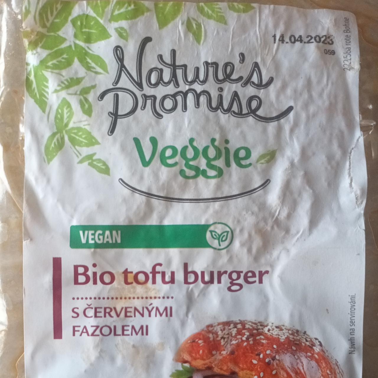 Fotografie - Bio tofu burger s červenými fazolemi Nature's Promise