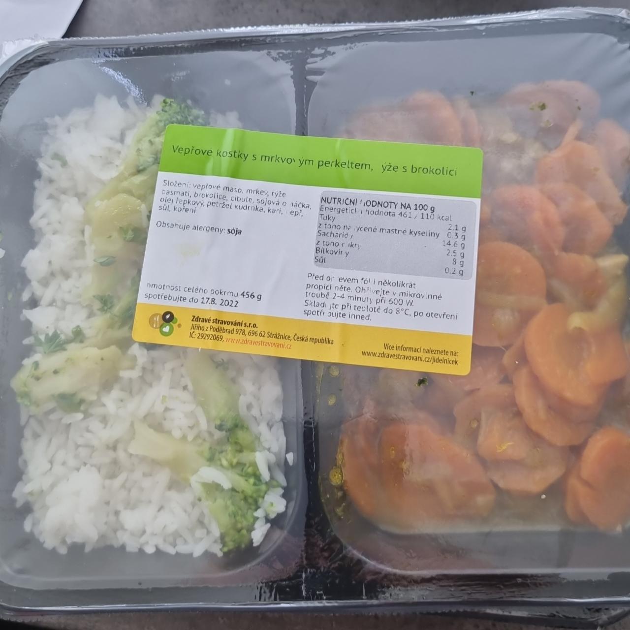 Fotografie - Vepřové kostky s mrkvovým perkeltem, rýže s brokolicí Zdravé stravování