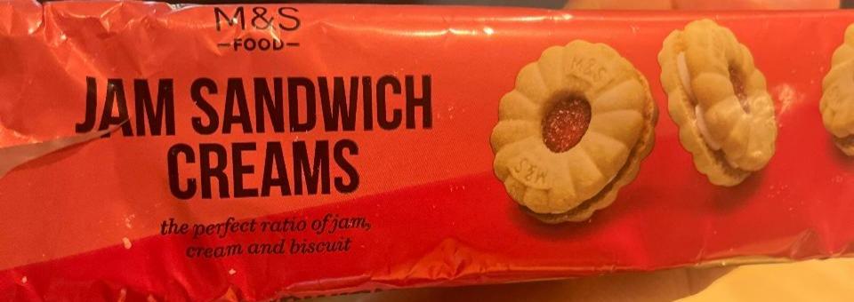 Fotografie - Jam sandwich creams M&S Food