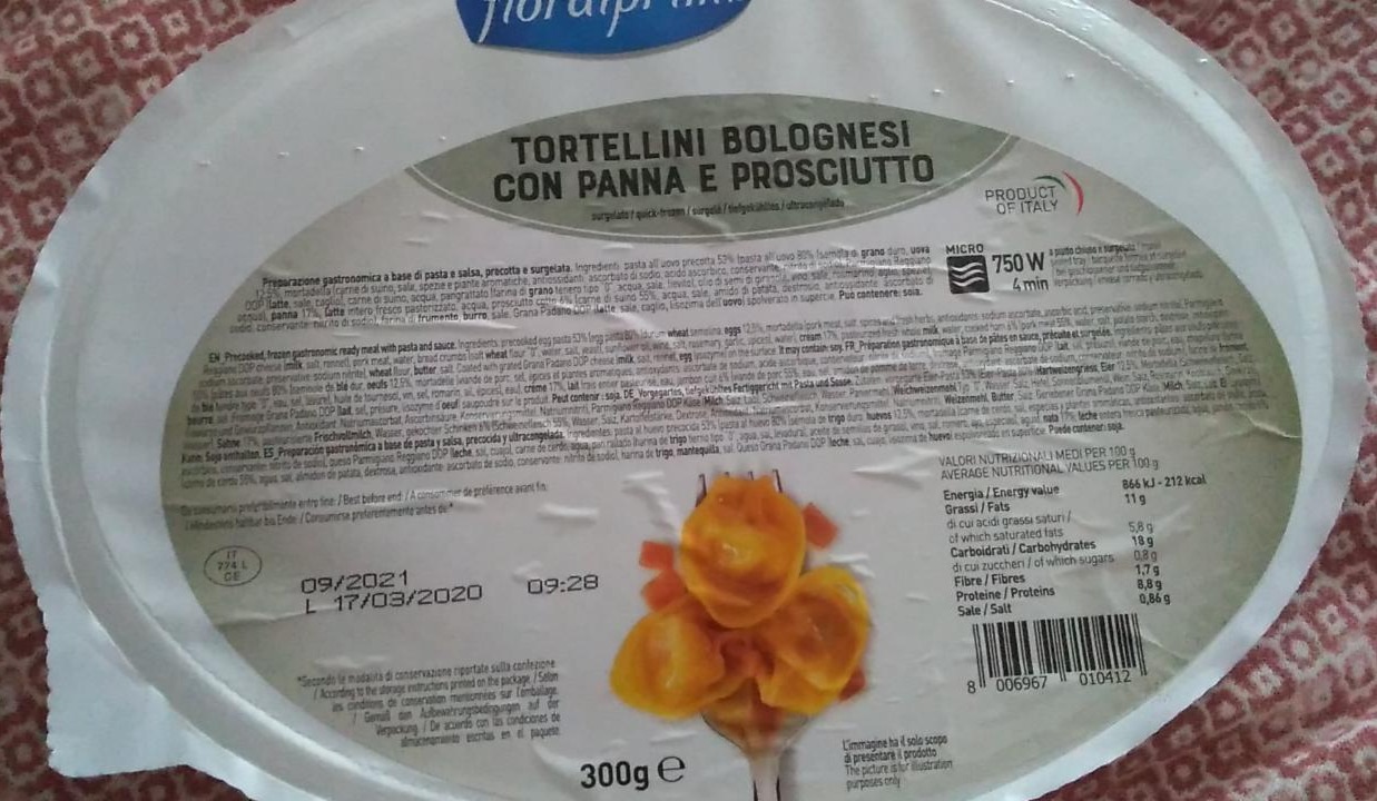 Fotografie - Tortellini Bolognesi Con Panna e Prosciutto