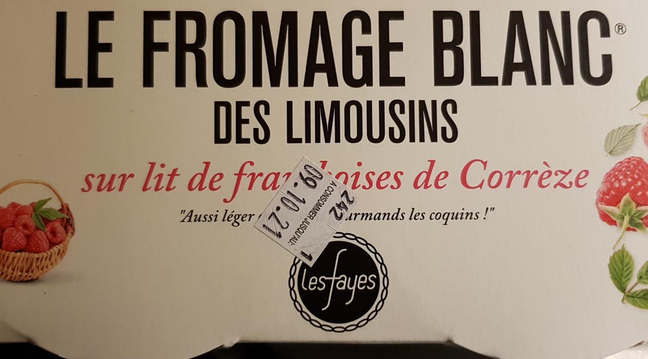 Fotografie - sur lit de framboises de Corrèze Le fromage blanc